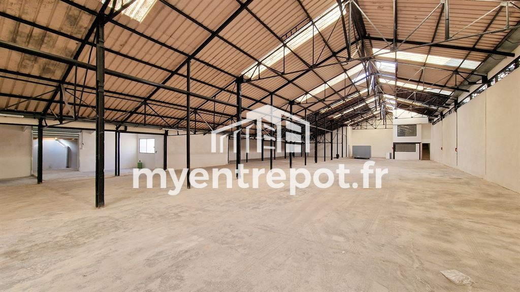 Location Local d'activité Marseille 10 13010 La Capelette