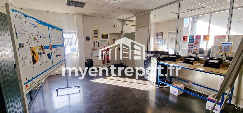 Location Local d'activité Marseille 15 13015