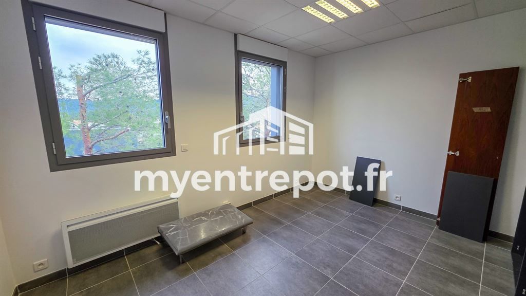 Location Local d'activité Roquefort-la-Bédoule 13830 La Plaine du Caire
