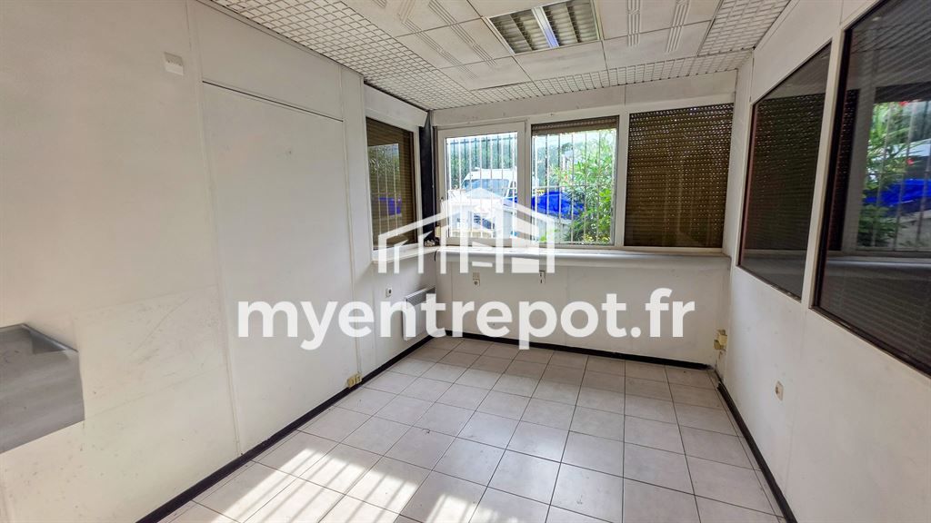 Location Local d'activité Marseille 15 13015