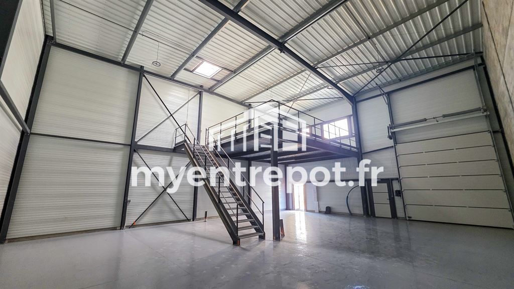 local d'activité en location sur SIGNES (83870)