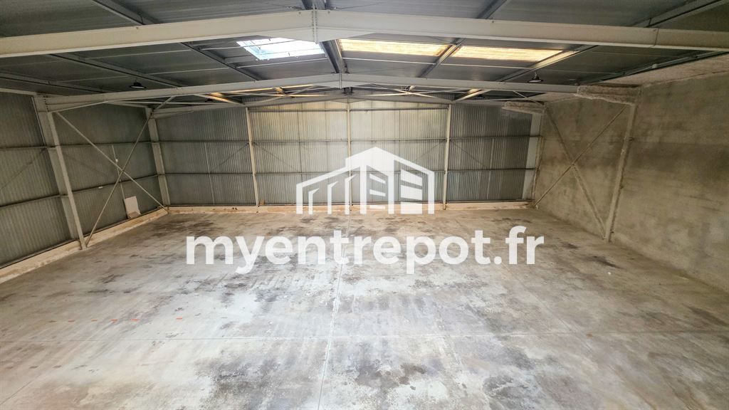 local d'activité en location sur ROQUEFORT LA BEDOULE (13830)