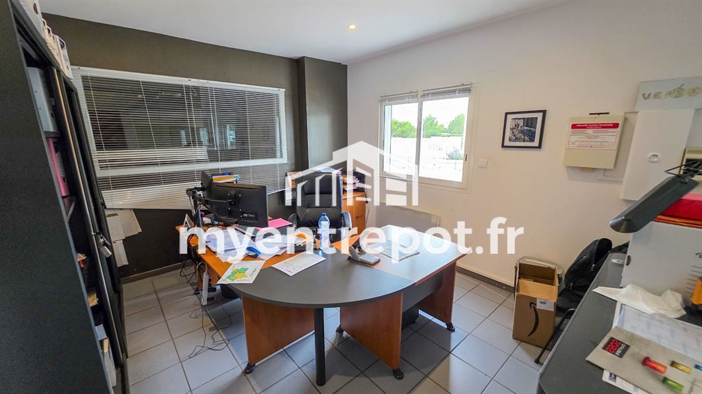 Location Local d'activité Roquefort-la-Bédoule 13830 La Plaine du Caire