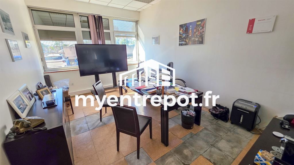 Location Local d'activité Marseille 10 13010 La Capelette