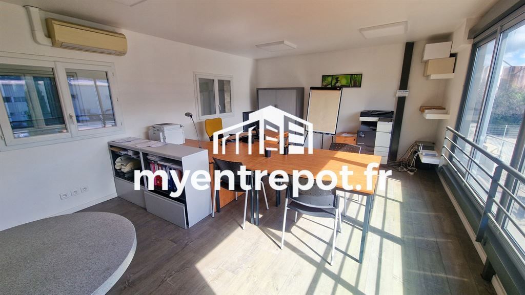 Location Local d'activité La Penne-sur-Huveaune 13821